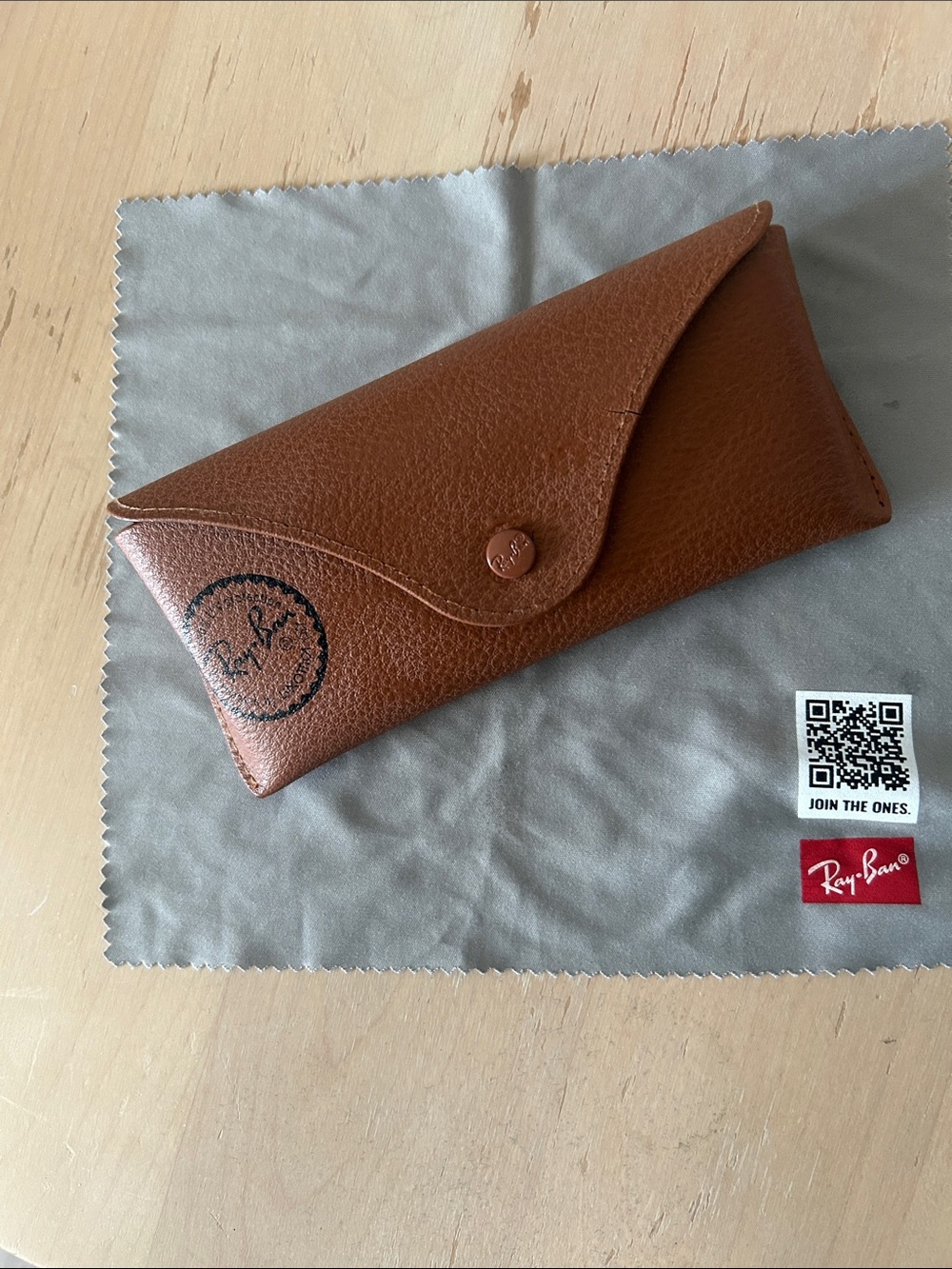 Ray-Ban Brown Sunglasses Pouch